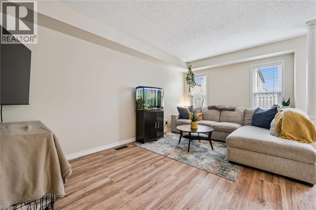 51 Cannes Street, Kitchener, ON - Indoor Photo Showing Living Room