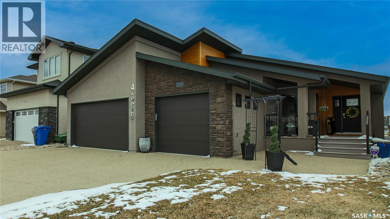 4369 Albulet Drive, Regina, SK - Outdoor