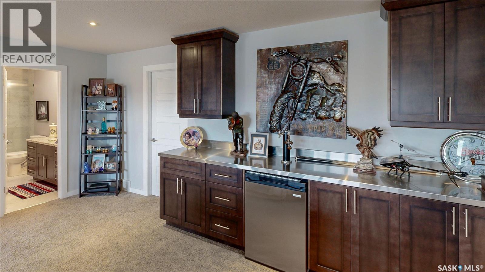 4369 Albulet Drive, Regina, SK - Indoor Photo Showing Kitchen