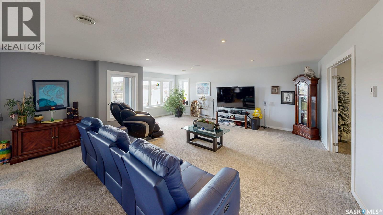 4369 Albulet Drive, Regina, SK - Indoor Photo Showing Living Room