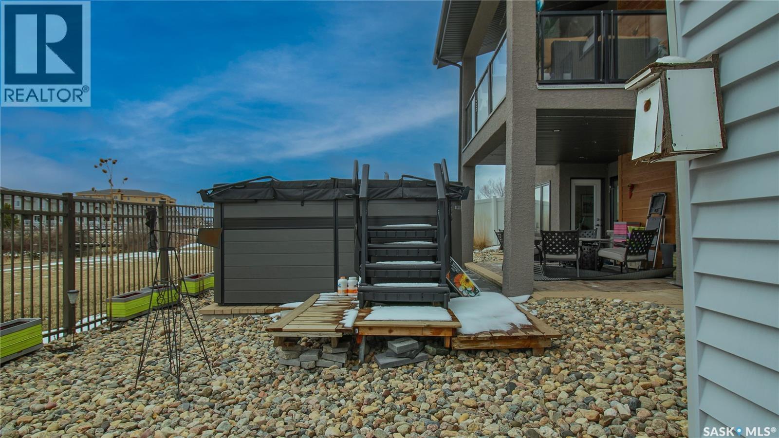 4369 Albulet Drive, Regina, SK - Outdoor