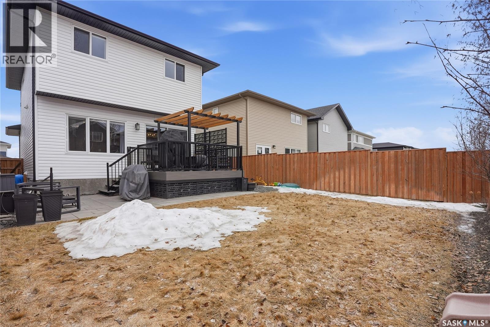 331 Dagnone Crescent, Saskatoon, SK
