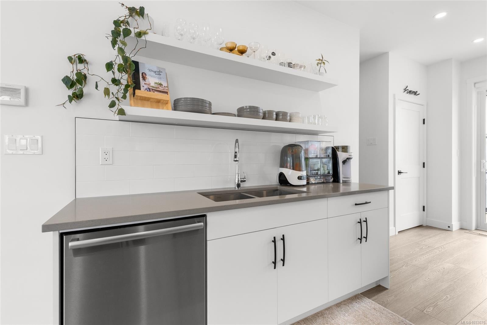 1122 Pullman Close, Langford, BC