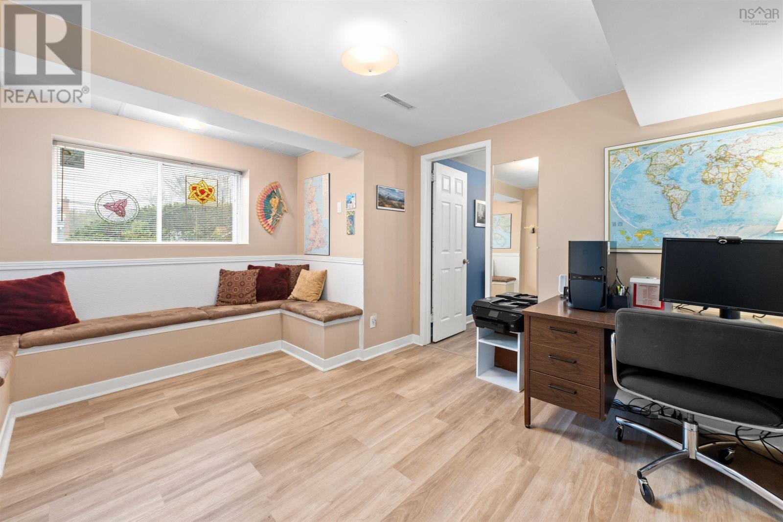 32 Canary Crescent, Halifax, NS