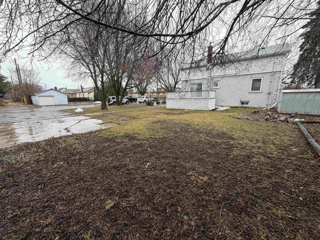 2101 Walsh Street E, Thunder Bay, ON