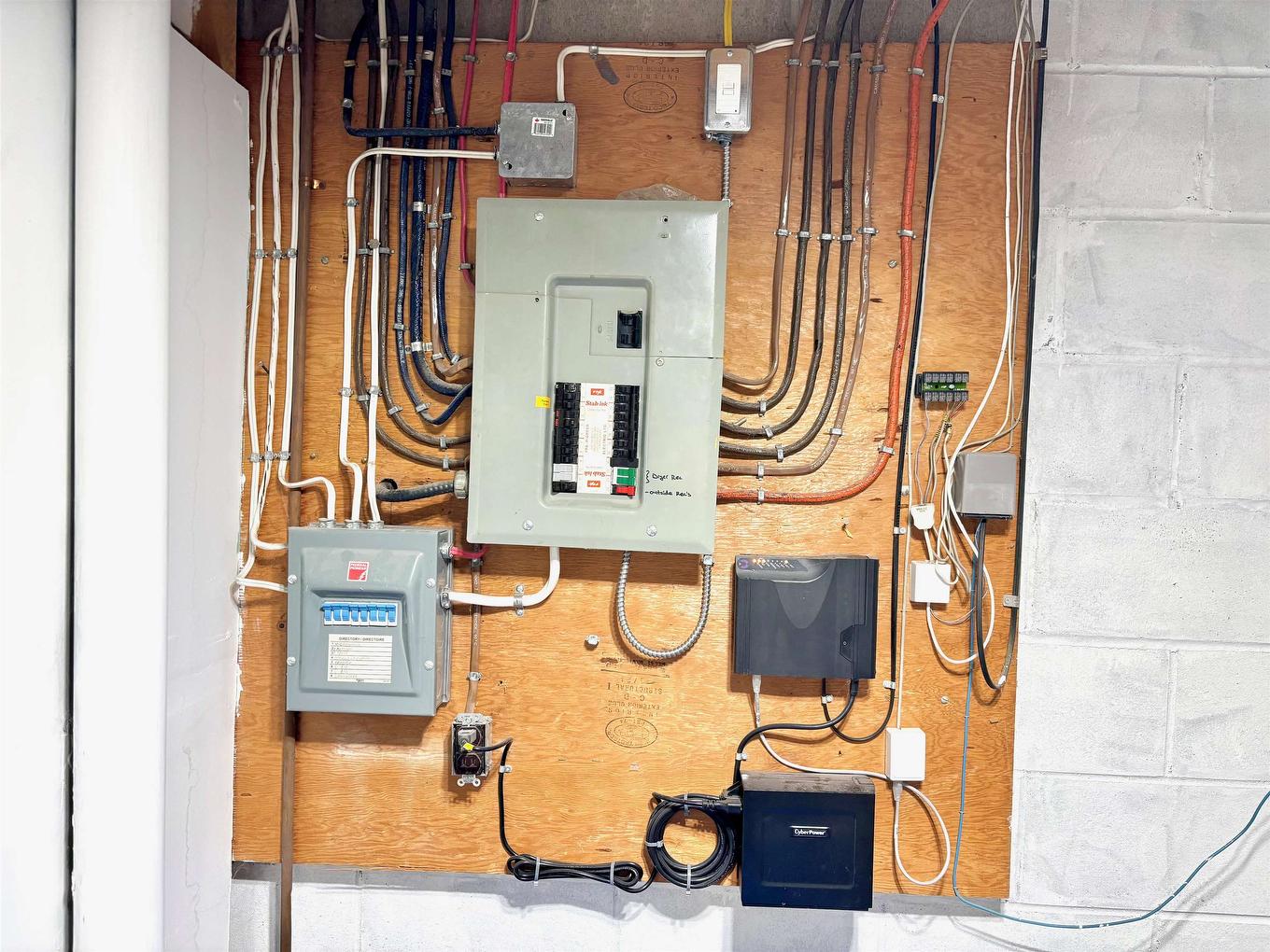 306 Wilde Street, Dryden, ON - Indoor Photo Showing Basement