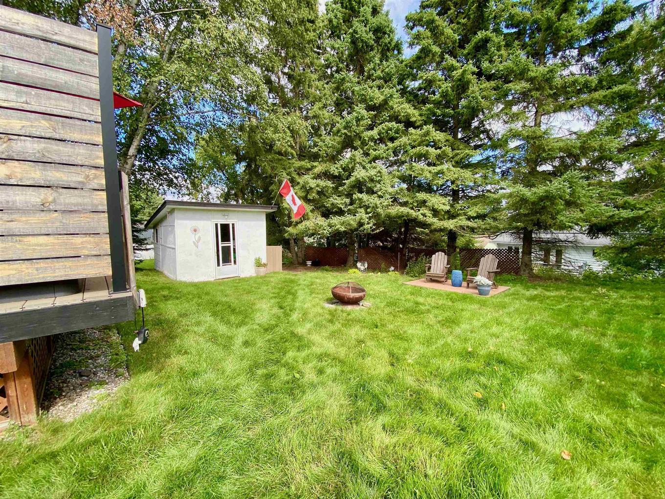 306 Wilde Street, Dryden, ON - Outdoor