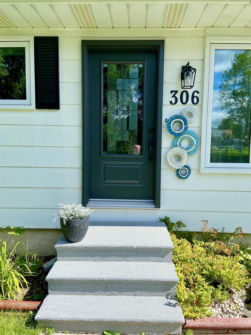 306 Wilde Street, Dryden, ON - Outdoor With Exterior
