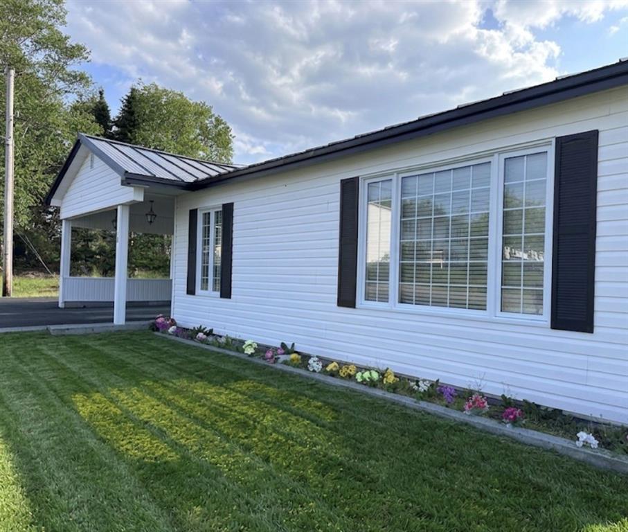 16 Spencer Road, Centreville, NL - Outdoor