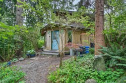 201 Price Rd Salt Spring, BC V8K 2E9