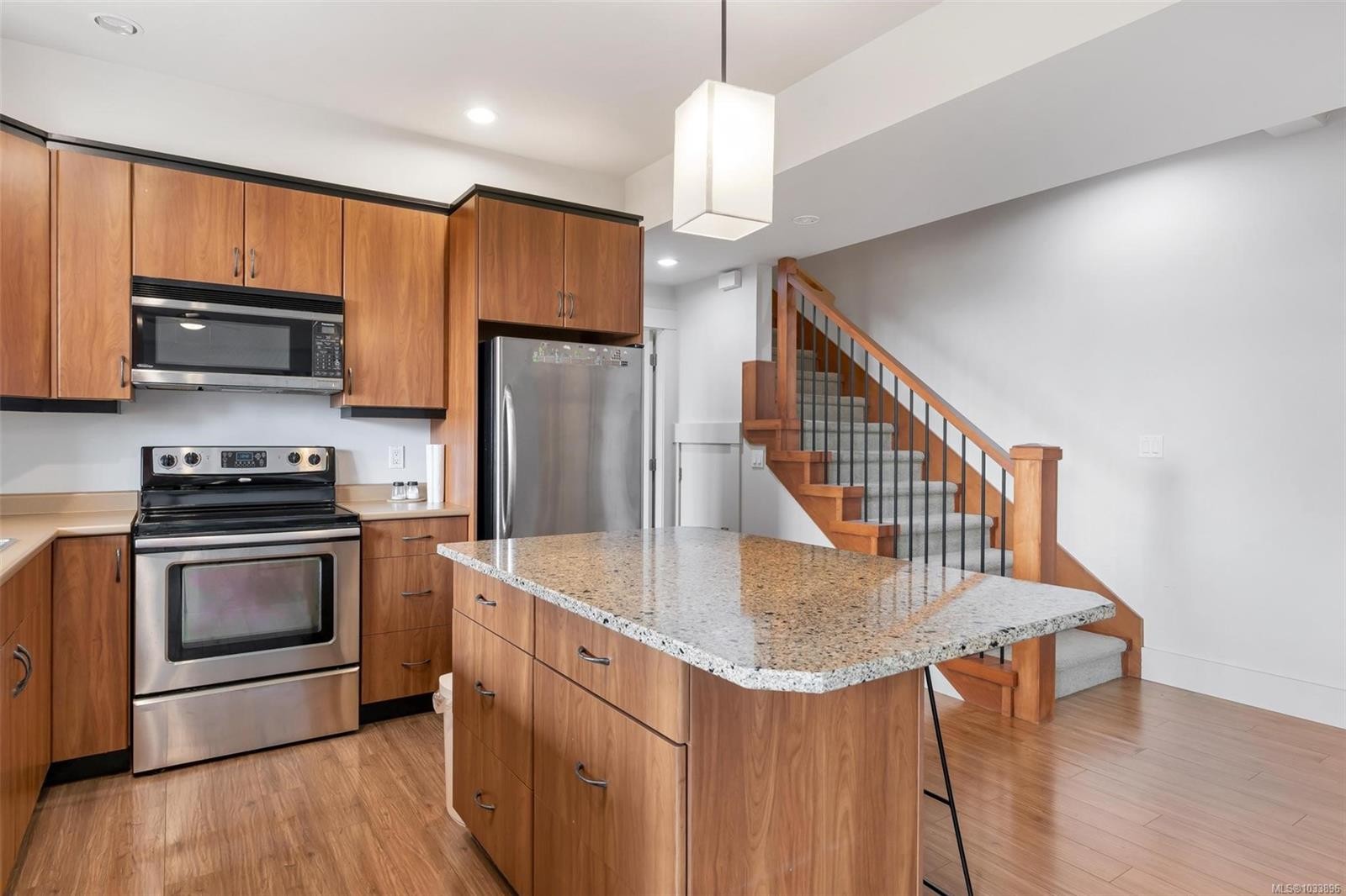 2607 Ruby Crt, Langford, BC