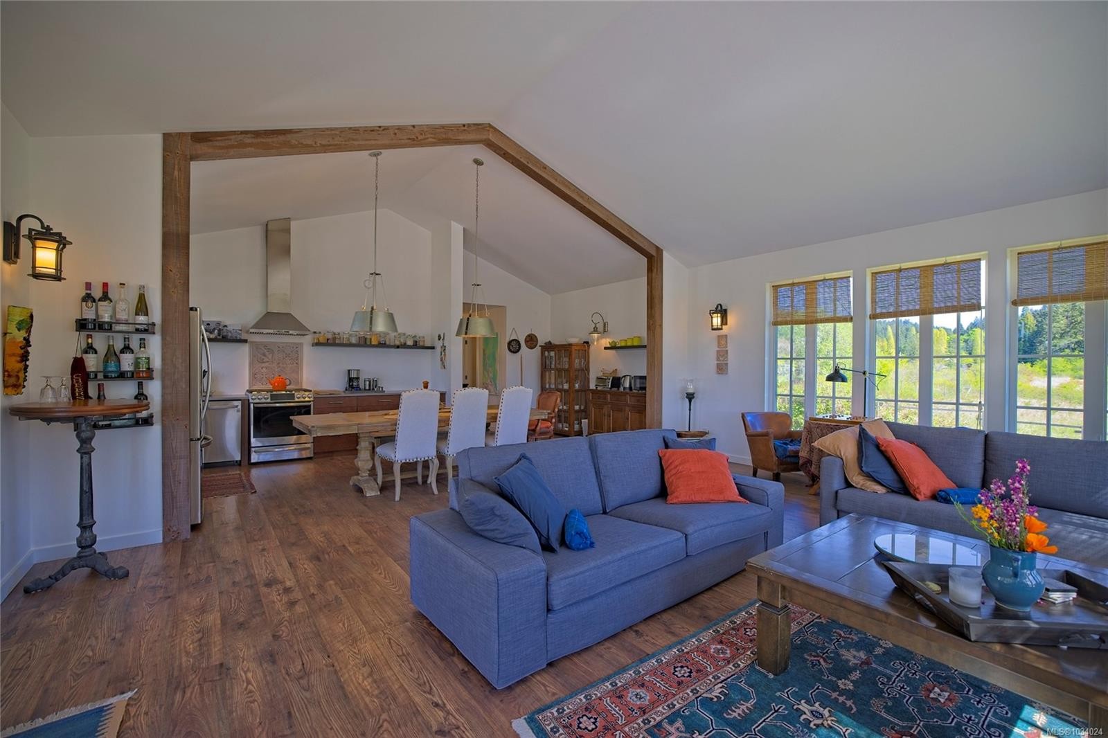 146 Tantramar Dr, Salt Spring, BC