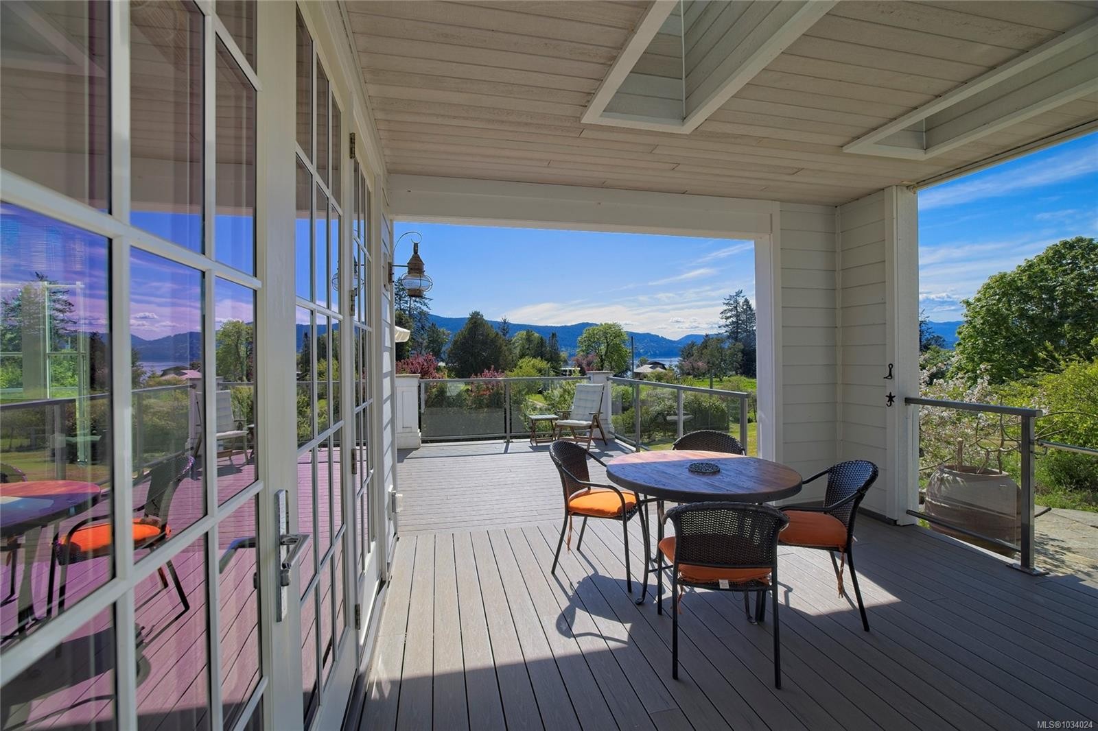 146 Tantramar Dr, Salt Spring, BC