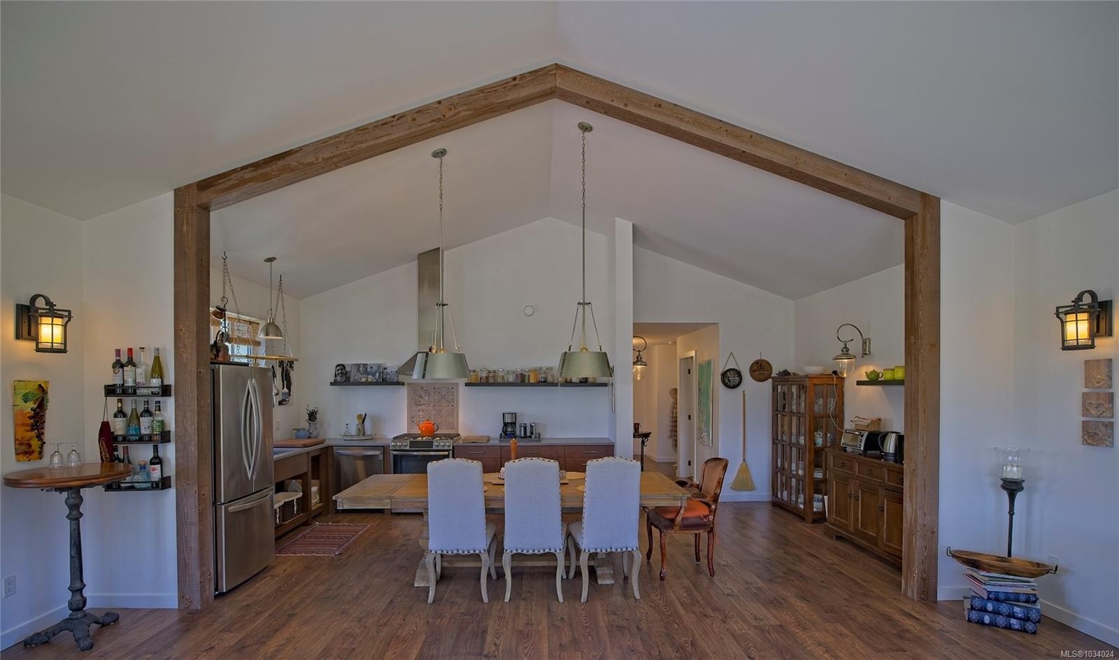 146 Tantramar Dr, Salt Spring, BC