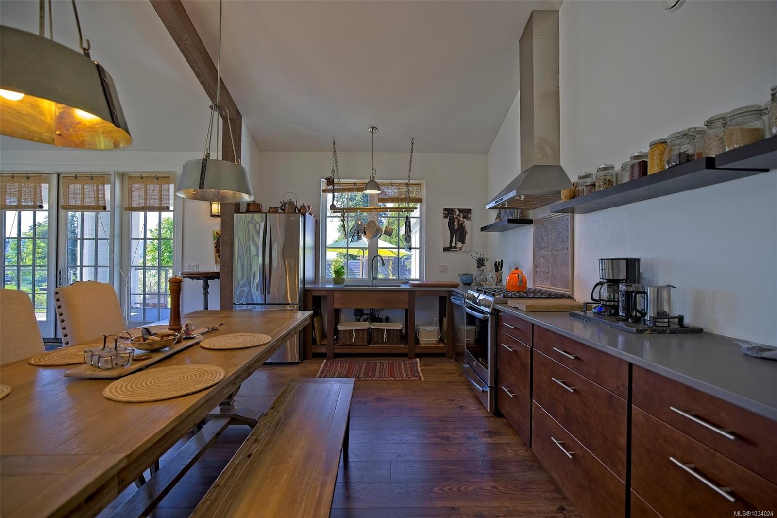146 Tantramar Dr, Salt Spring, BC