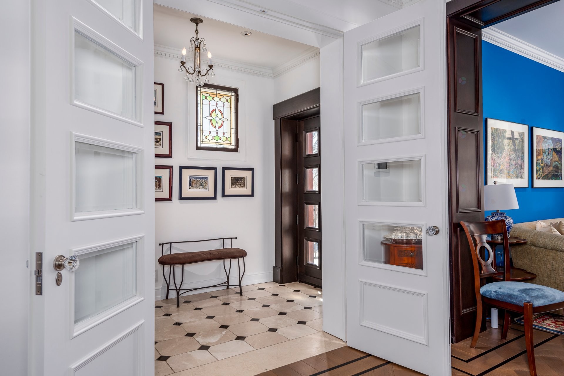 Hall d'entrée/Vestibule - 667 Av. Belmont, Westmount, QC - Indoor Photo Showing Other Room