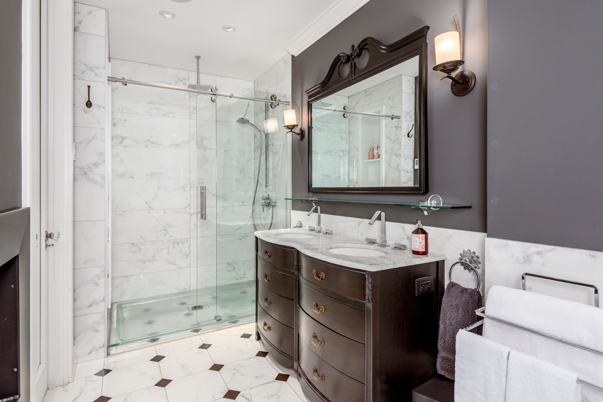 Salle de bains attenante à la CCP - 667 Av. Belmont, Westmount, QC - Indoor Photo Showing Bathroom