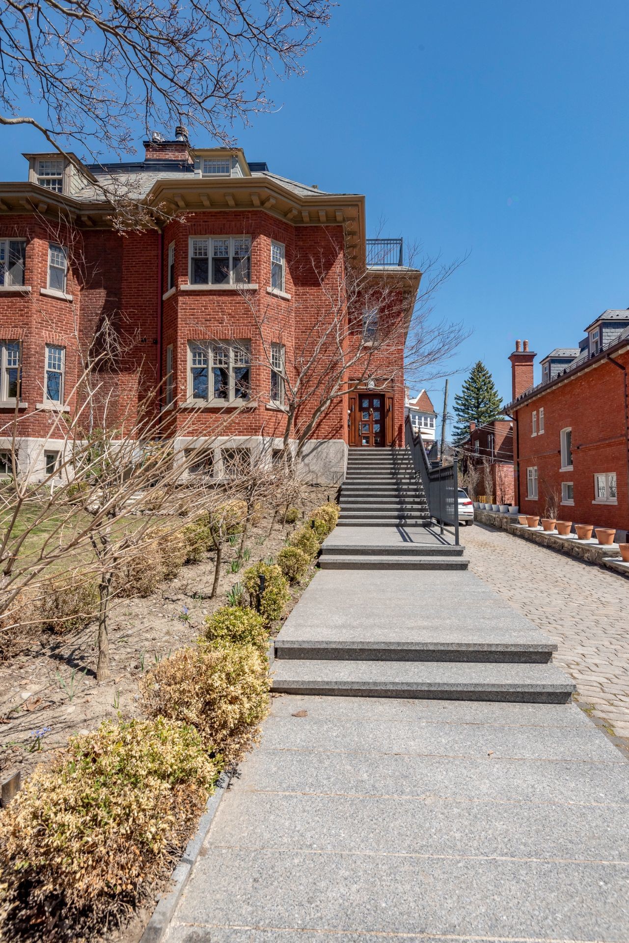 Façade - 667 Av. Belmont, Westmount, QC - Outdoor