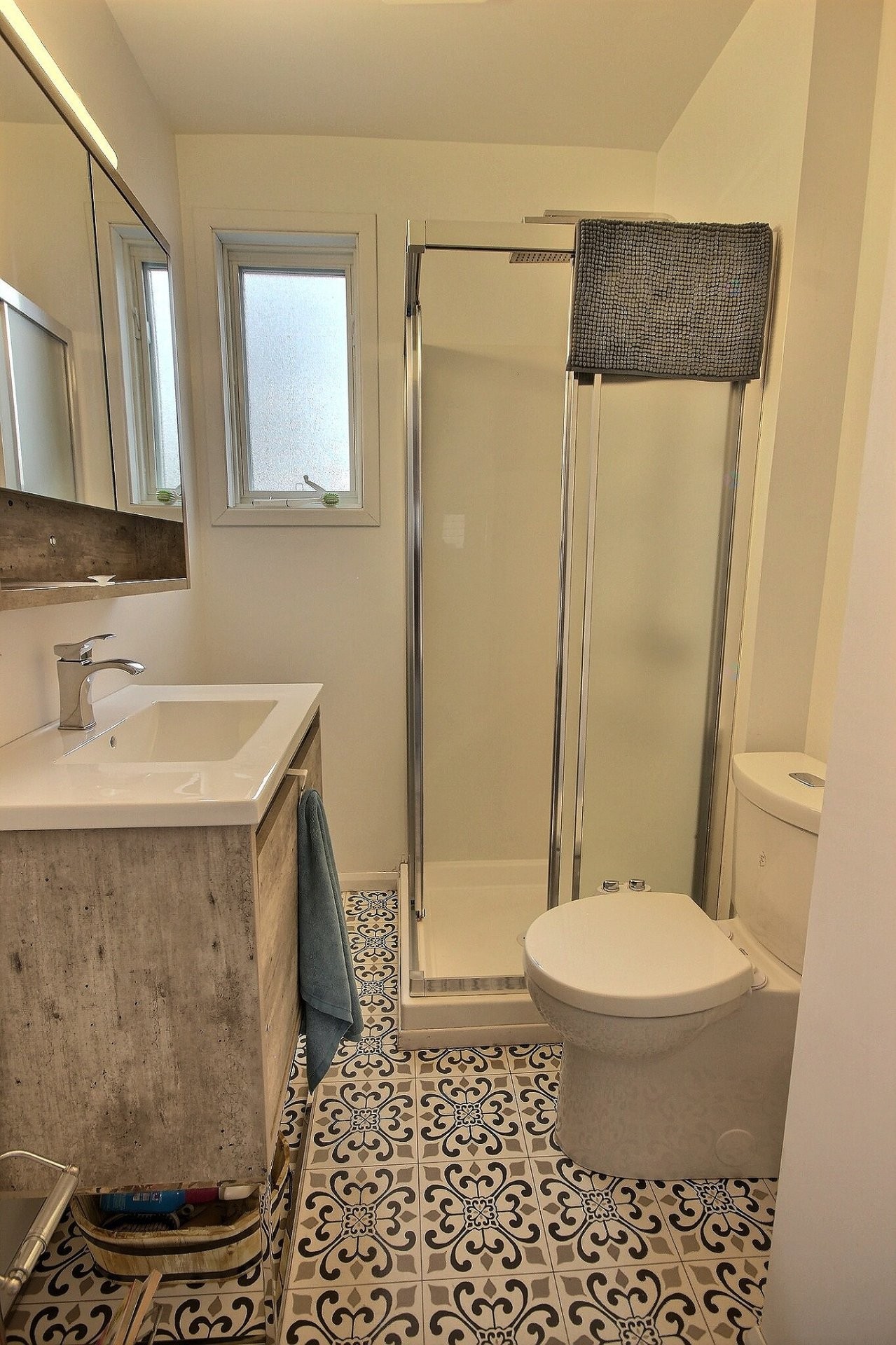 Salle de bains - 119 10E Rue, Rouyn-Noranda, QC - Indoor Photo Showing Bathroom