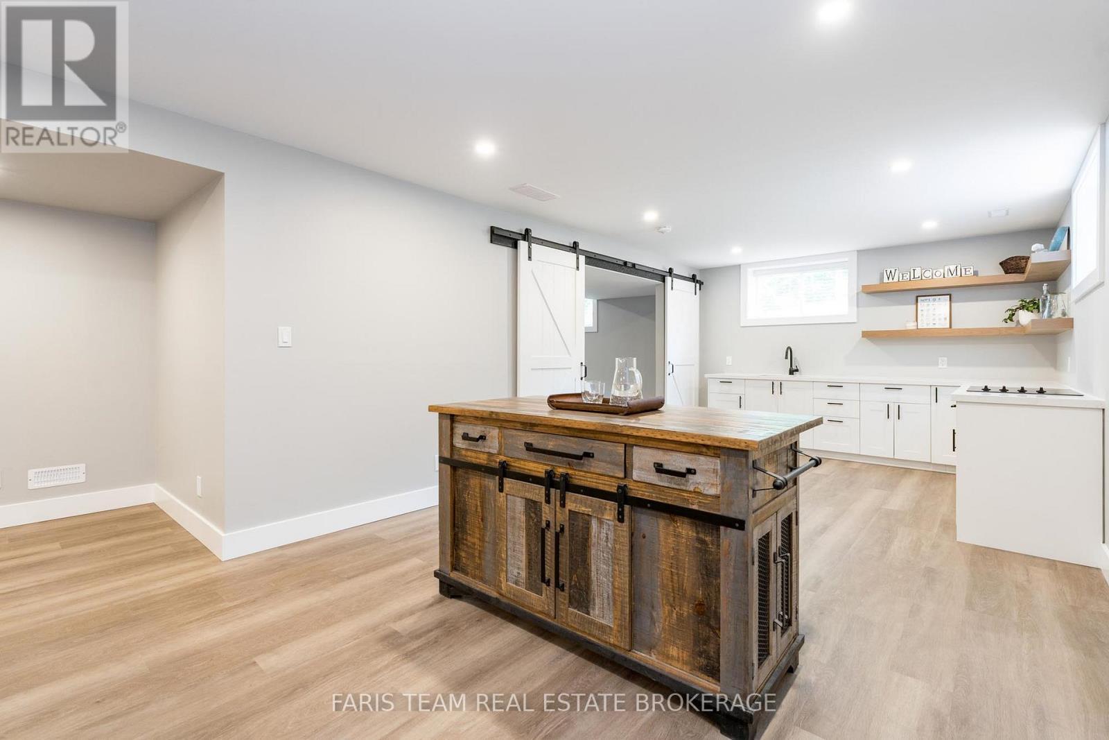 16 Tall Pines Drive, Tiny, ON