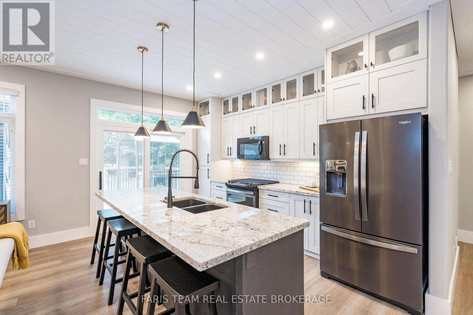 16 Tall Pines Drive, Tiny, ON