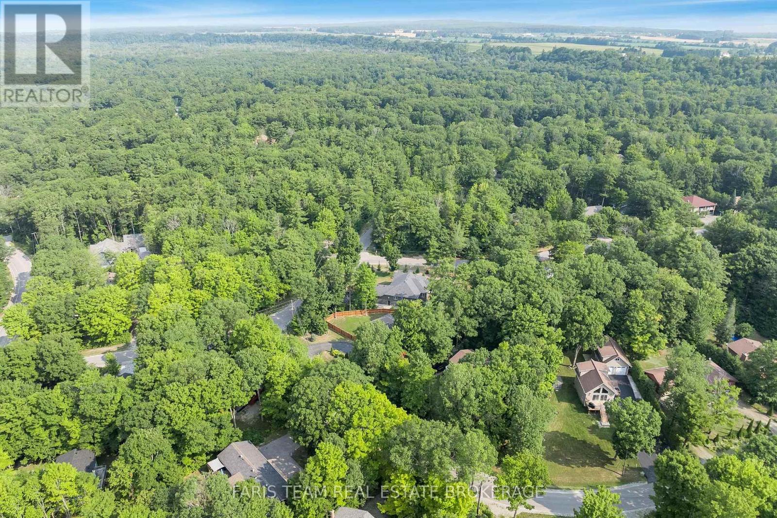 16 Tall Pines Drive, Tiny, ON