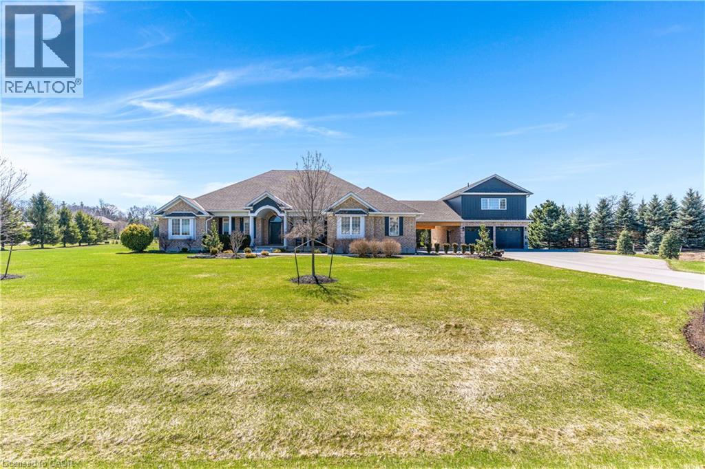 2 Cloverlea Crescent, St. George, ON - Outdoor With Facade