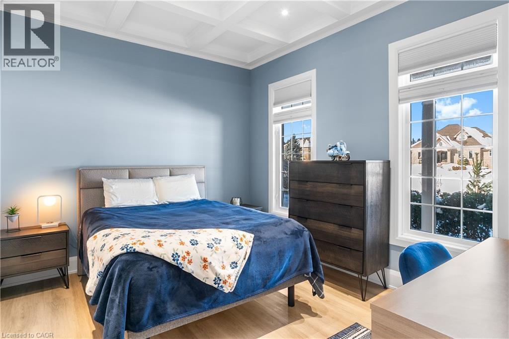 2 Cloverlea Crescent, St. George, ON - Indoor Photo Showing Bedroom