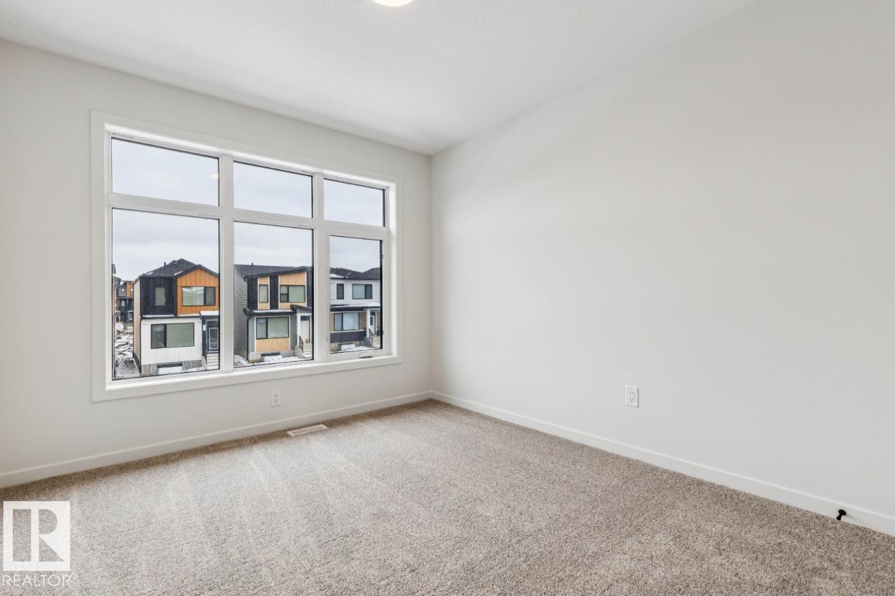 404 30 St Sw, Edmonton, AB