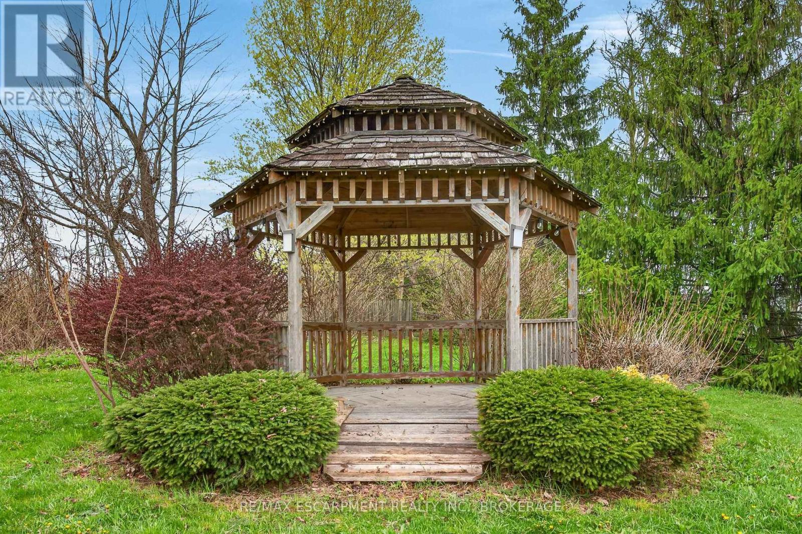 5114 Mount Nemo Crescent, Burlington, ON - Outdoor