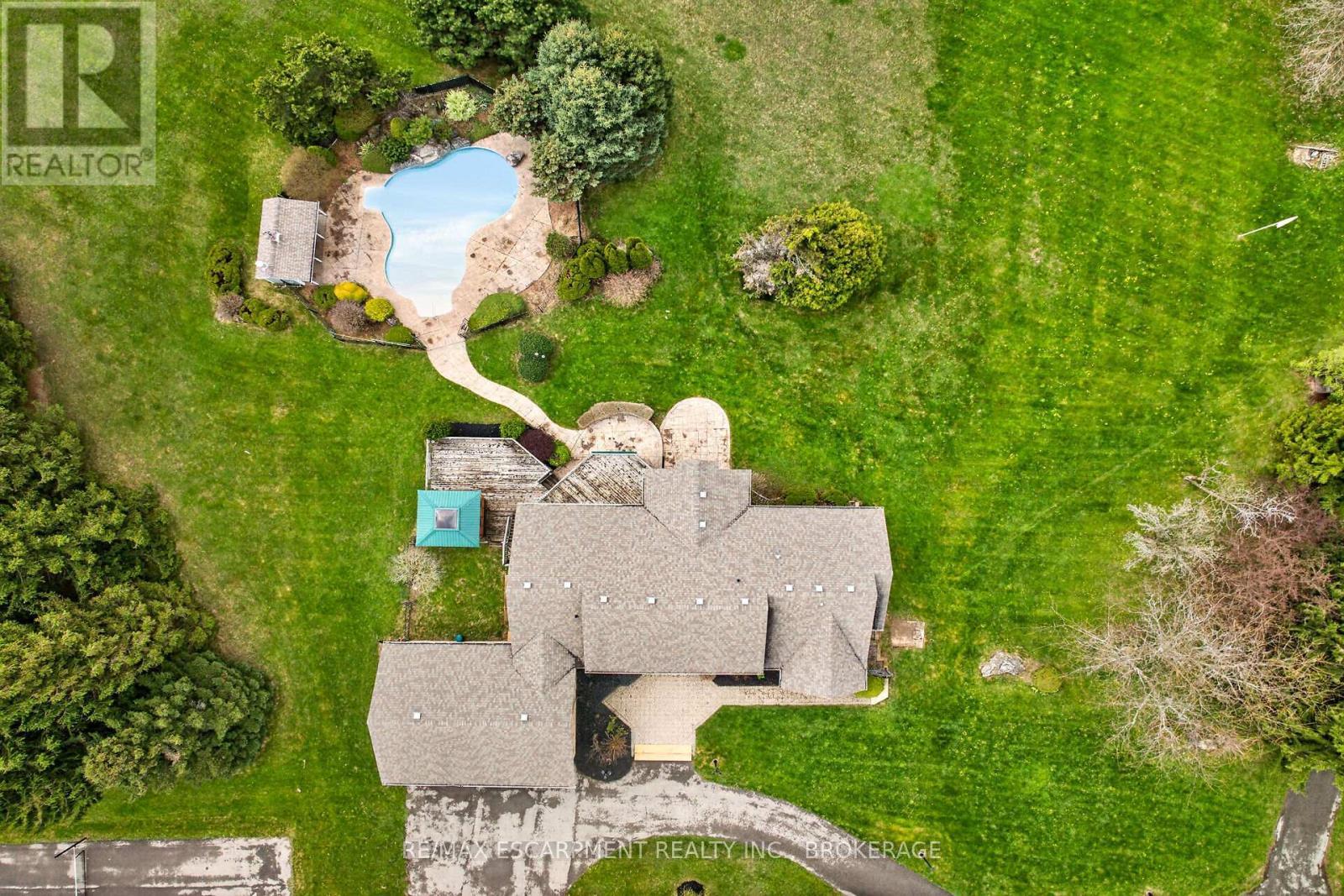 5114 Mount Nemo Crescent, Burlington, ON - Outdoor