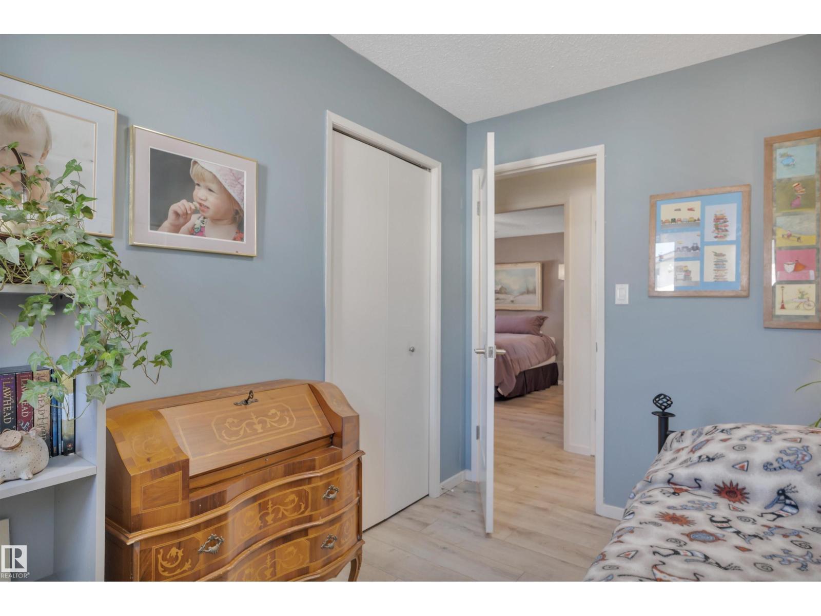 4231 39 Av, Leduc, AB - Indoor Photo Showing Bedroom