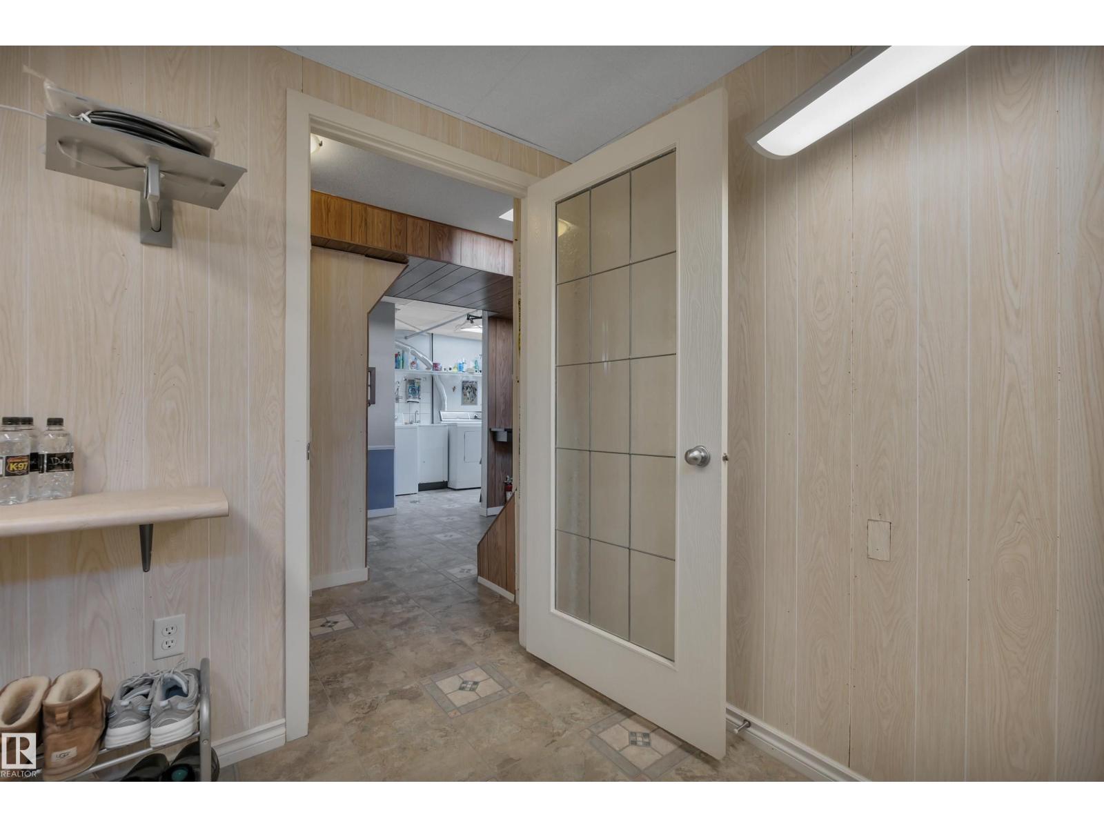 4231 39 Av, Leduc, AB - Indoor Photo Showing Other Room