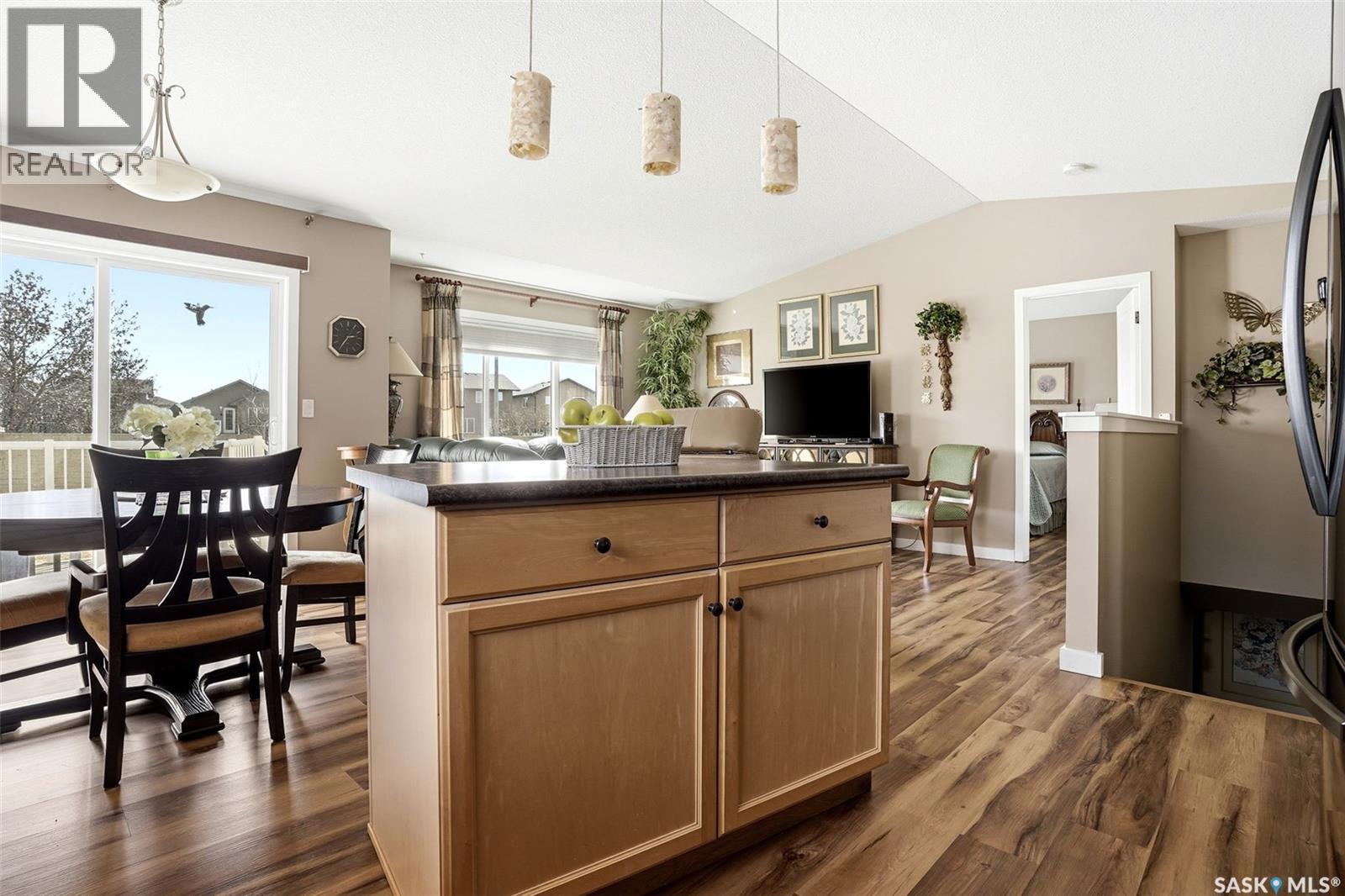 3 4101 Preston Crescent, Regina, SK - Indoor