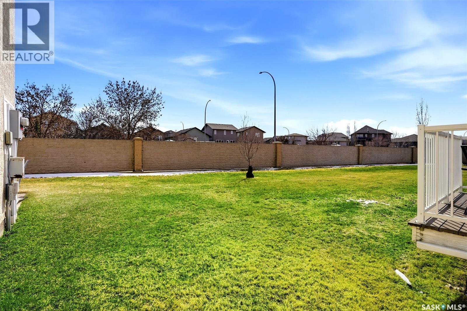 3 4101 Preston Crescent, Regina, SK - Outdoor