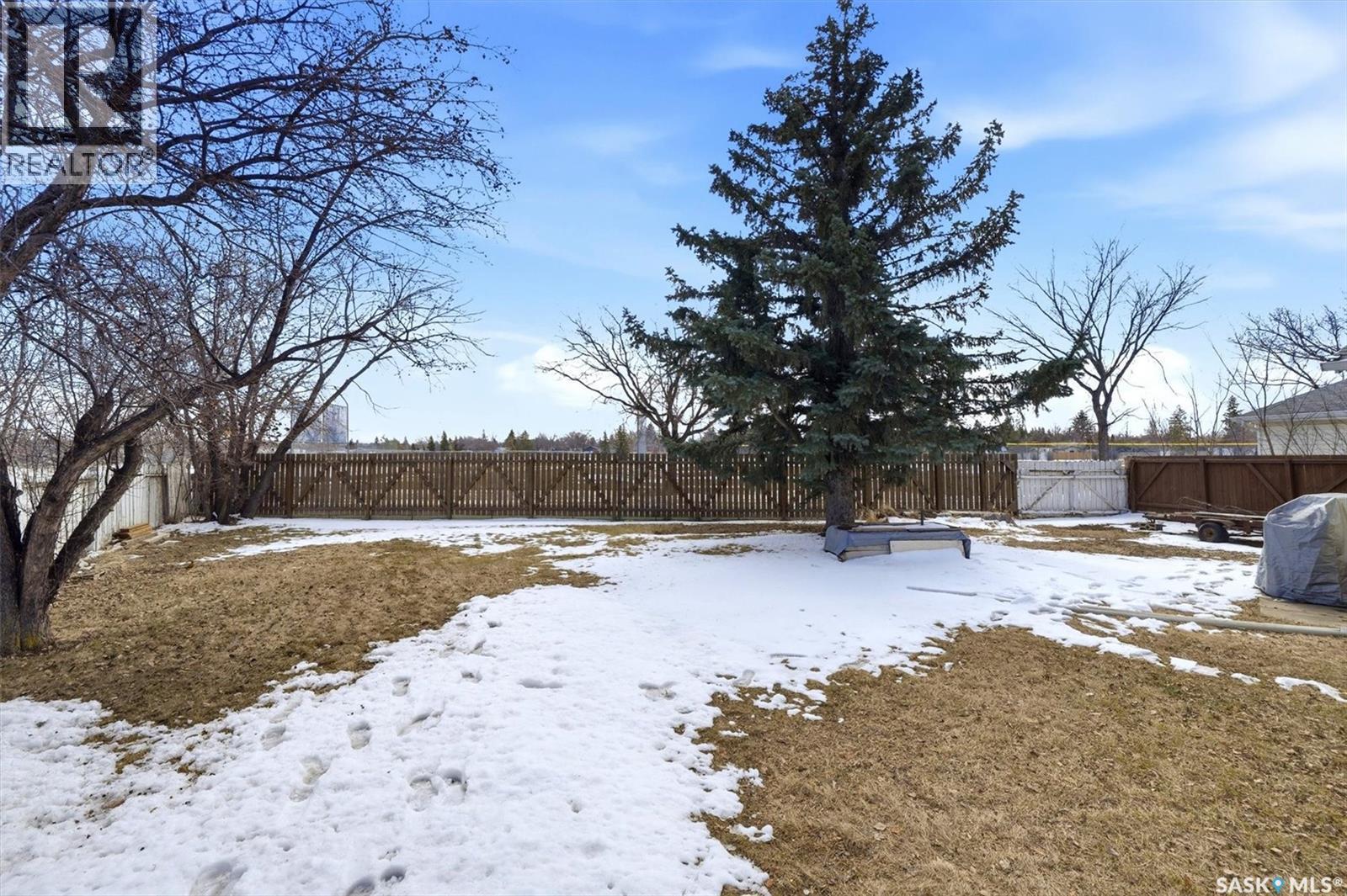 25 Tupper Crescent, Saskatoon, SK - Outdoor