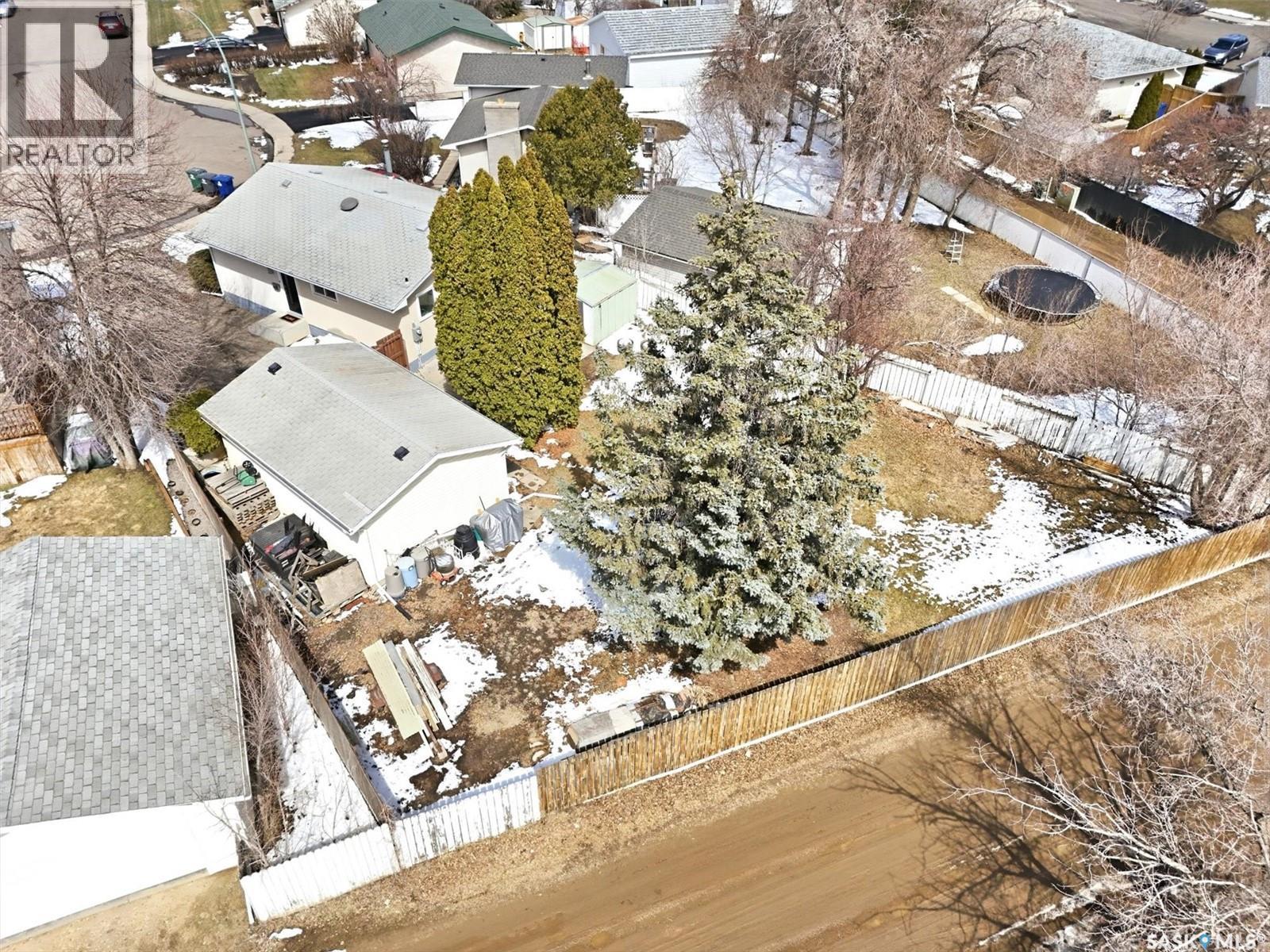 25 Tupper Crescent, Saskatoon, SK - Outdoor