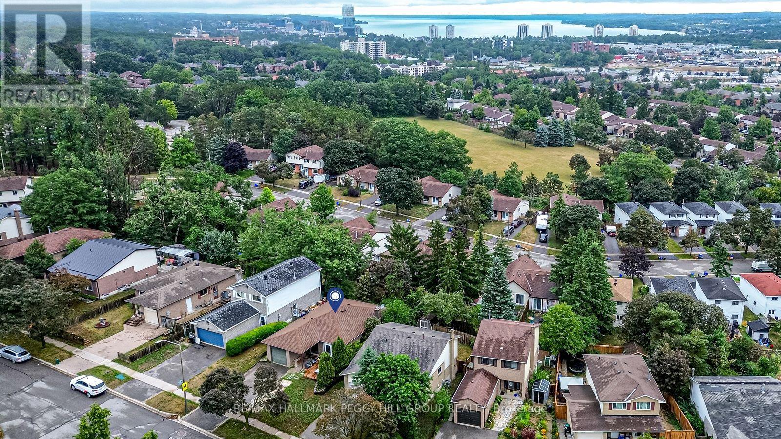 69 Fox Run, Barrie, ON - Outdoor