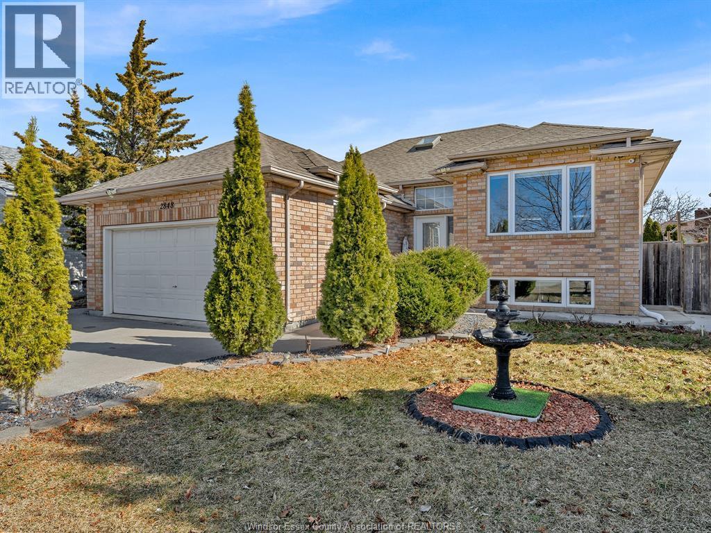 2848 Southridge, Windsor, ON - Outdoor