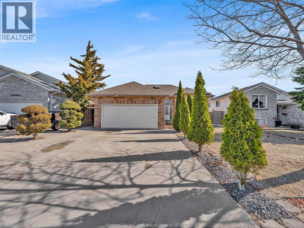 2848 Southridge, Windsor, ON - Outdoor