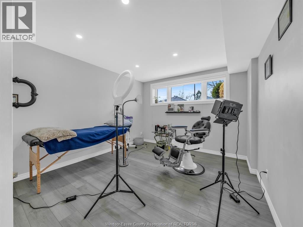 2848 Southridge, Windsor, ON - Indoor