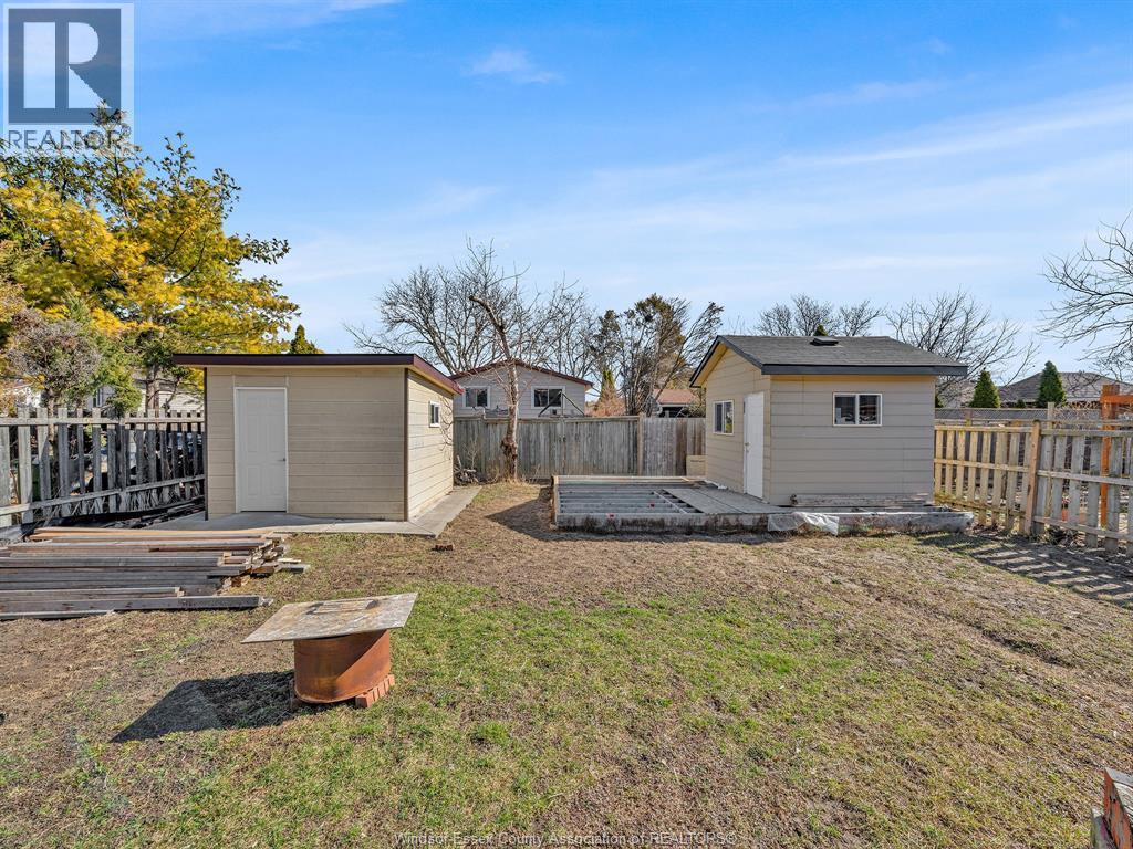 2848 Southridge, Windsor, ON - Outdoor