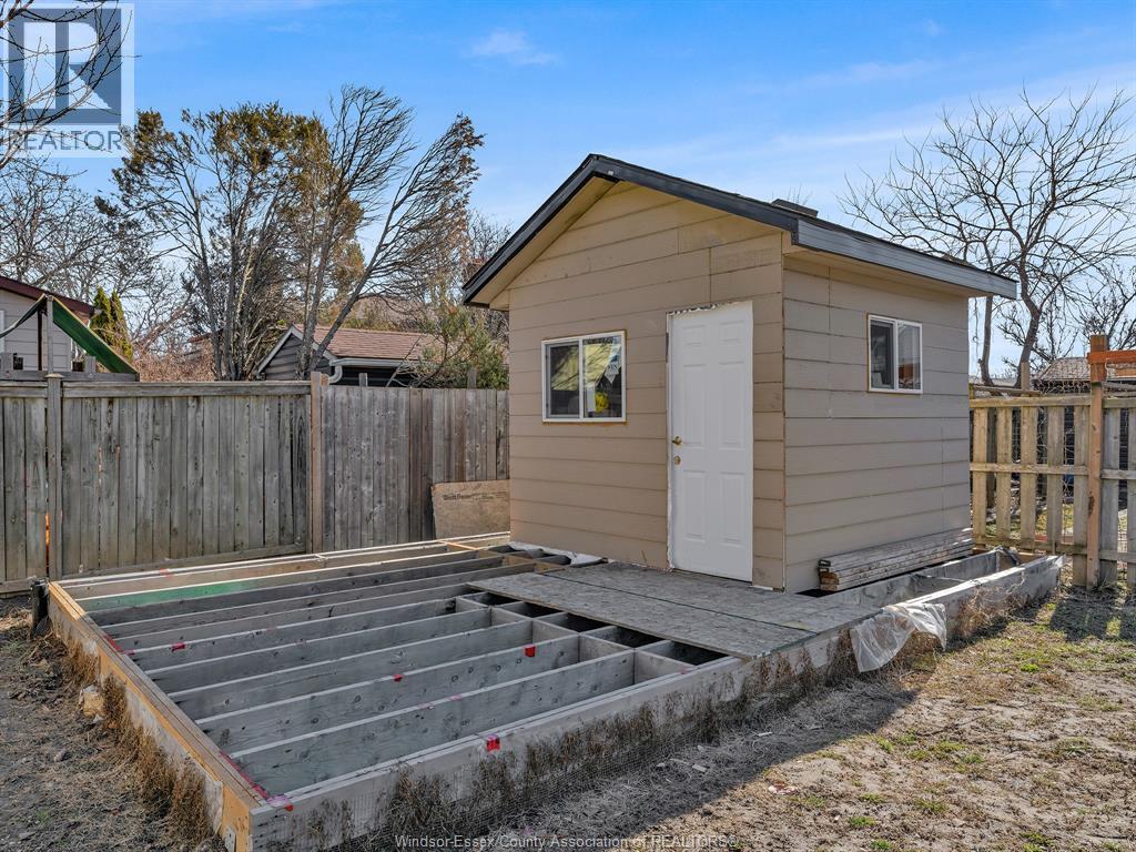 2848 Southridge, Windsor, ON - Outdoor With Exterior