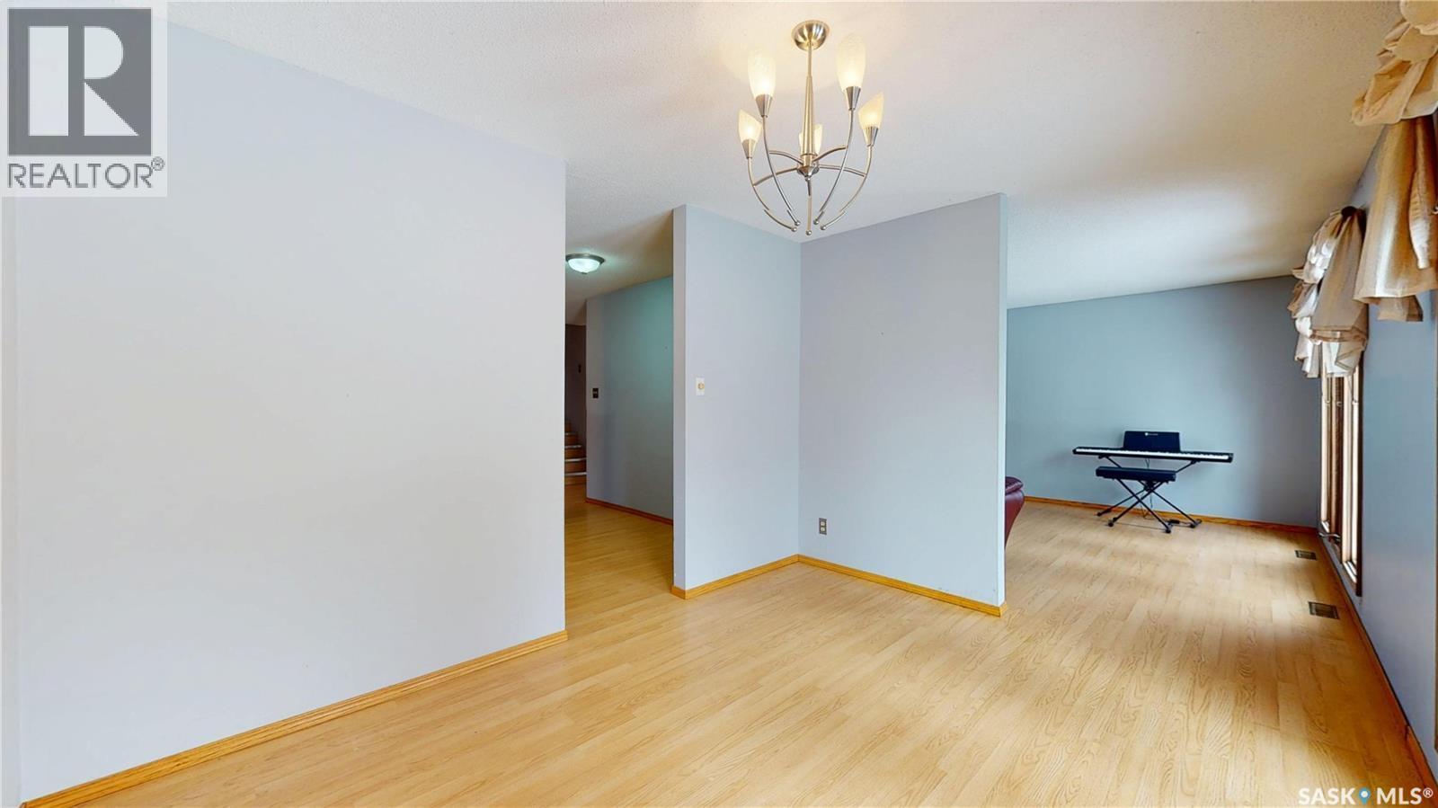 114 Windfield Road, Regina, SK - Indoor Photo Showing Other Room