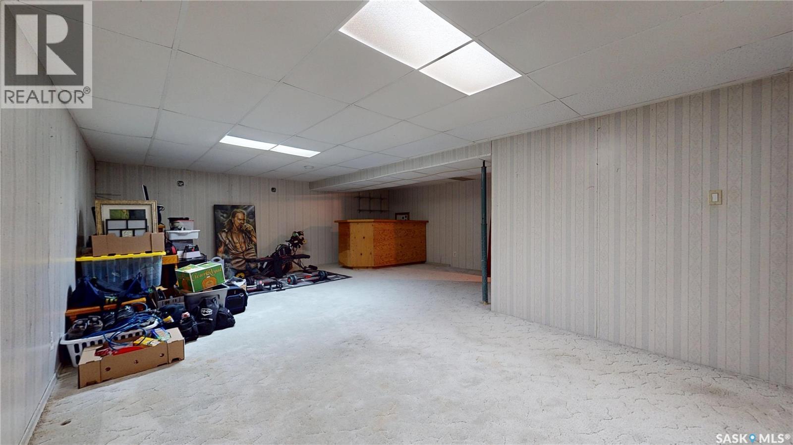 114 Windfield Road, Regina, SK - Indoor