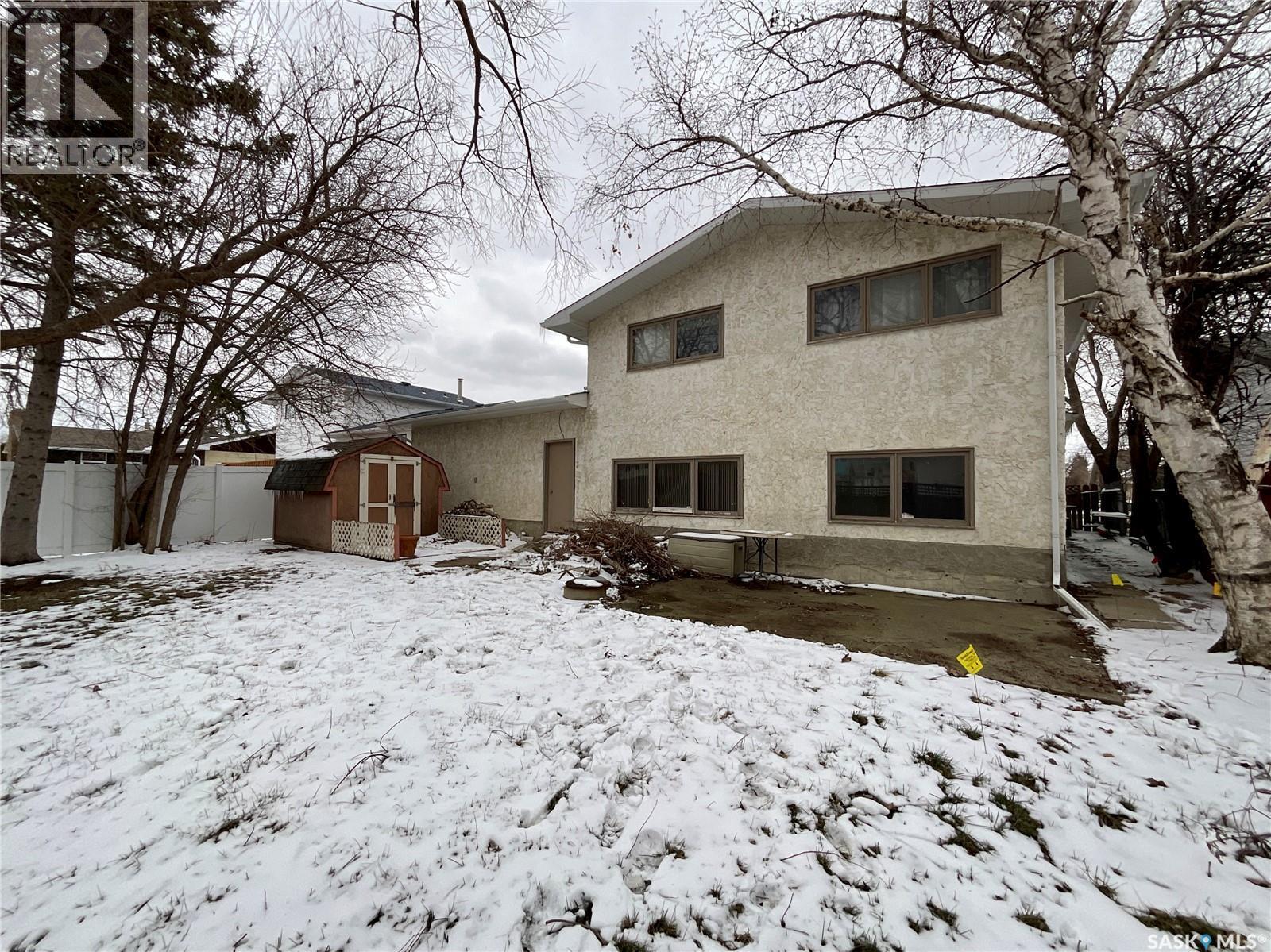 114 Windfield Road, Regina, SK - Outdoor