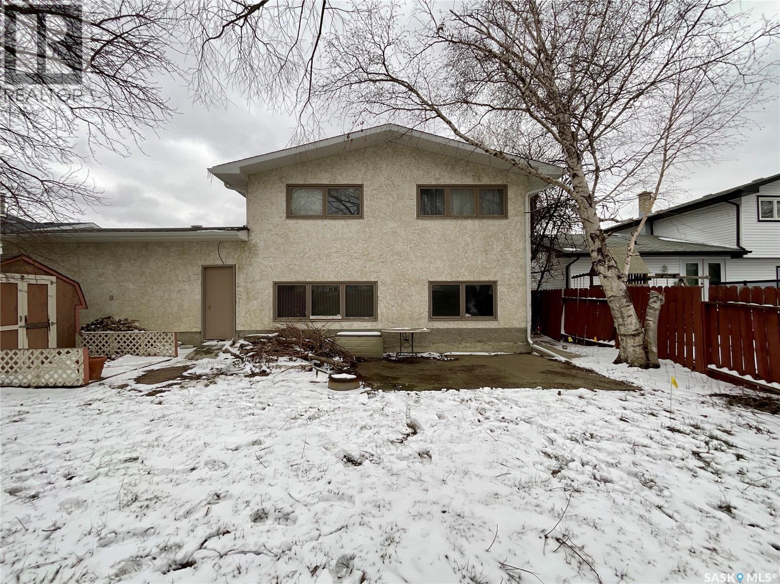 114 Windfield Road, Regina, SK - Outdoor