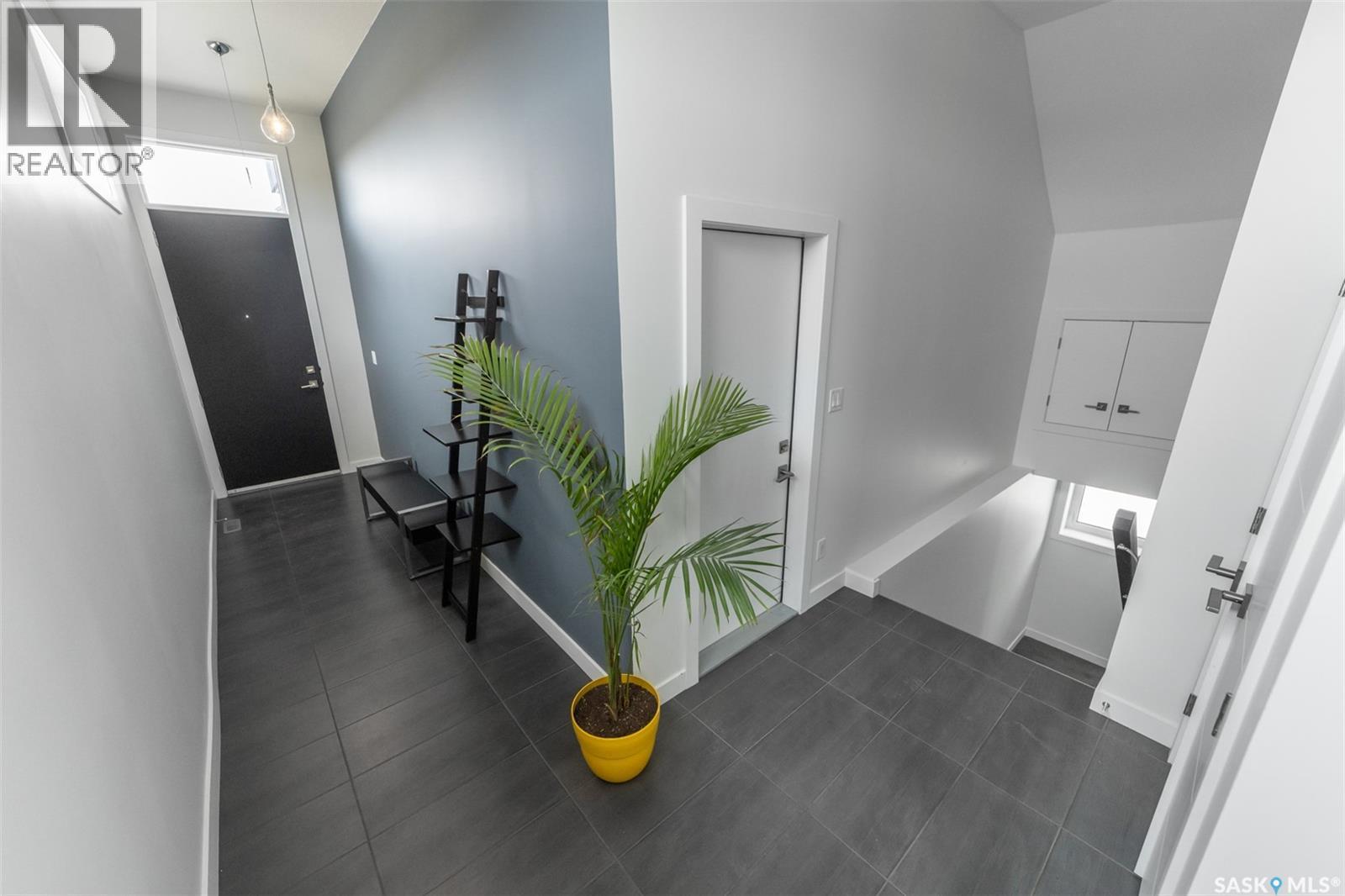 5501 Norseman Crescent, Regina, SK - Indoor Photo Showing Other Room