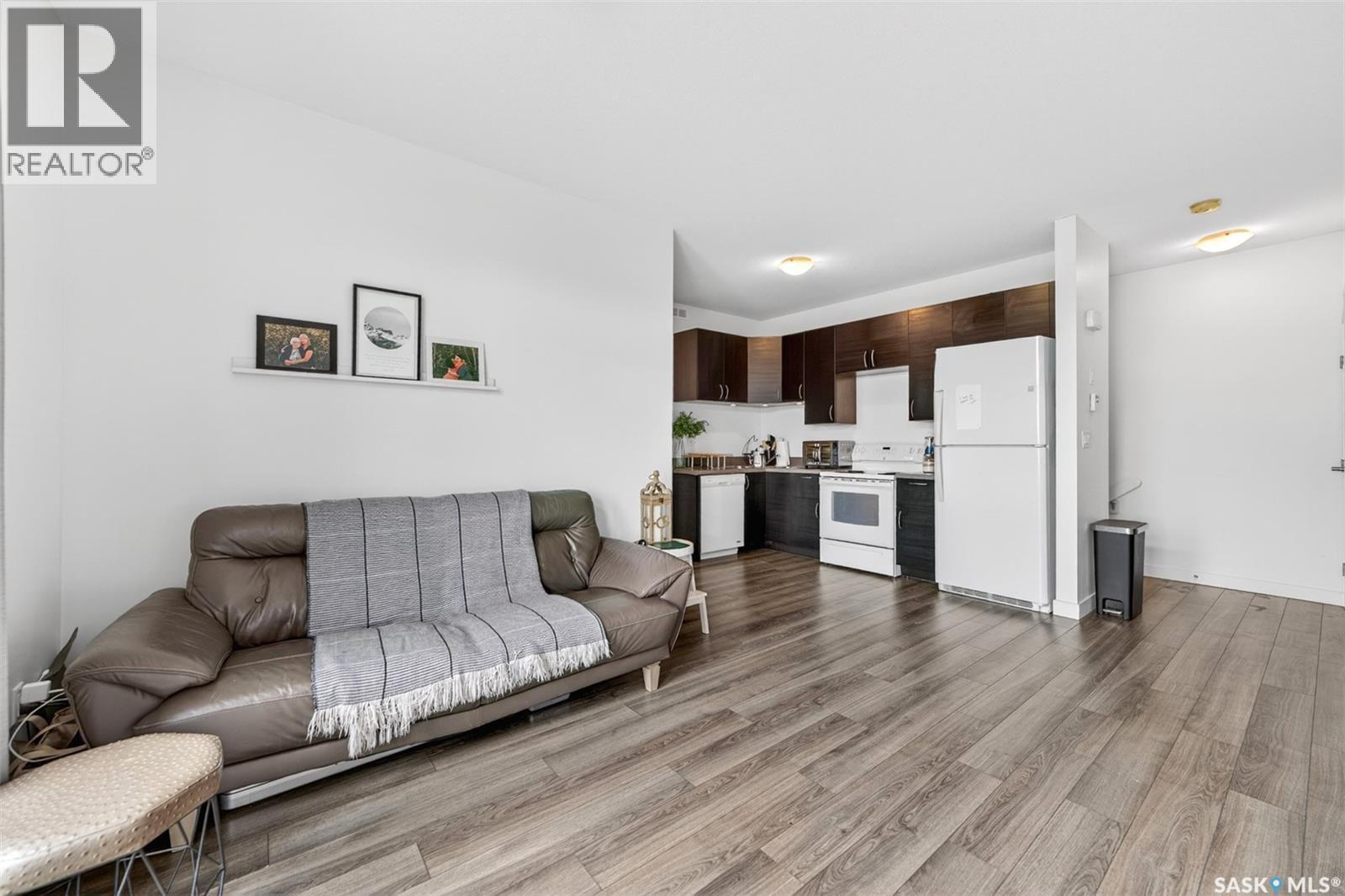 5501 Norseman Crescent, Regina, SK - Indoor