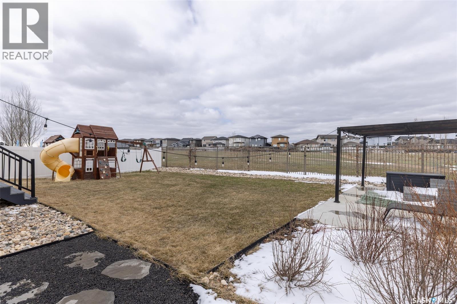 5501 Norseman Crescent, Regina, SK - Outdoor